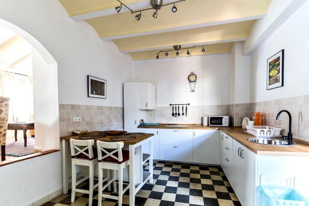 Casa Seven Jerez Apartman Jerez de la Frontera Kültér fotó